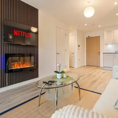 The Artist Apartment *